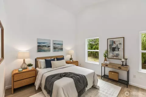 Bedroom - 3238 E Harbor Rd, Langley, WA 98260 photo 1 of 6