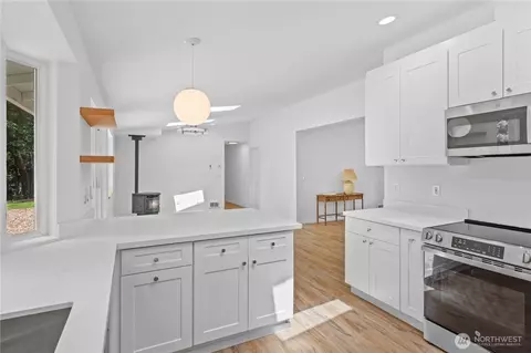 Kitchen - 22314 196th St E, Orting, WA 98360 photo 4 of 5