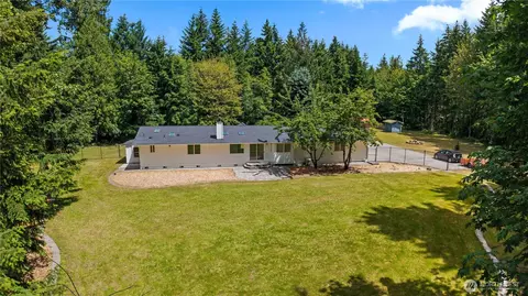 Exterior - 22314 196th St E, Orting, WA 98360 photo 3 of 11