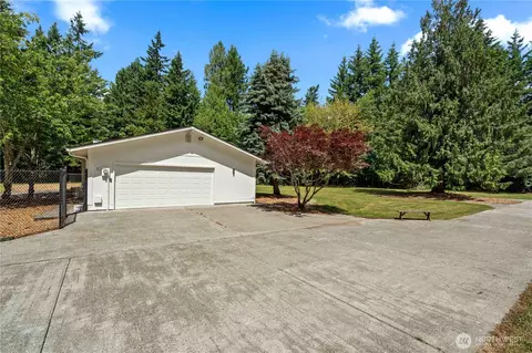 Exterior - 22314 196th St E, Orting, WA 98360 photo 6 of 11