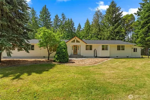Exterior - 22314 196th St E, Orting, WA 98360 photo 4 of 11