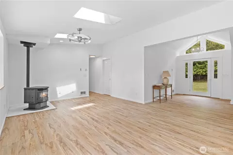 Living - 22314 196th St E, Orting, WA 98360 photo 5 of 7