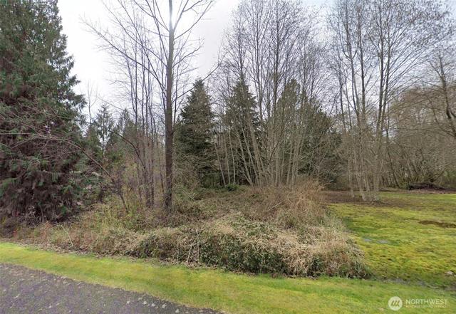 5111 74th Ave SW, Olympia, WA 98512