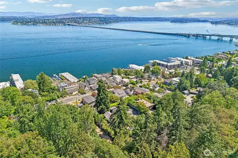 View/Area - 424 35th Ave S, Seattle, WA 98144 photo 6 of 6