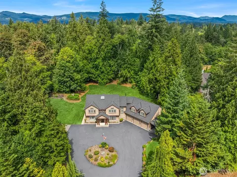 23318 264th Ave SE, Maple Valley, WA 98038