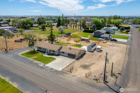 2096 Hamilton Rd NE, Moses Lake, WA 98837
