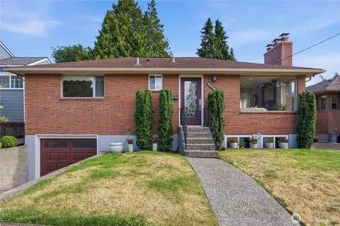 3947 SW Portland St, Seattle, WA 98136