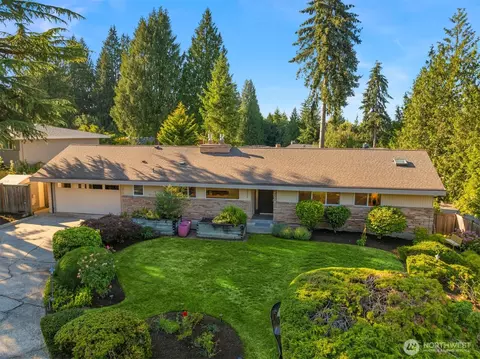 12536 SE 15th St, Bellevue, WA 98005