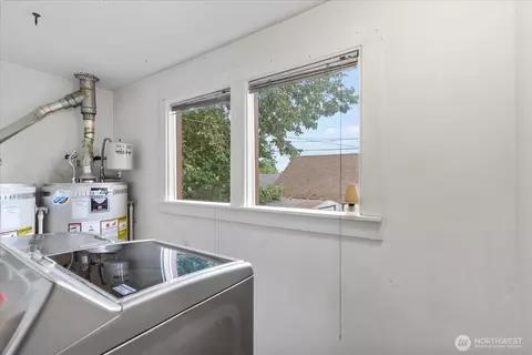 Other - 2307 Rockefeller Ave, Everett, WA 98201 photo 7 of 7