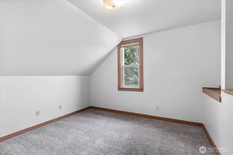 Bedroom - 2307 Rockefeller Ave, Everett, WA 98201 photo 4 of 4