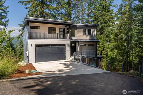 11 Oval Ct, Bellingham, WA 98229