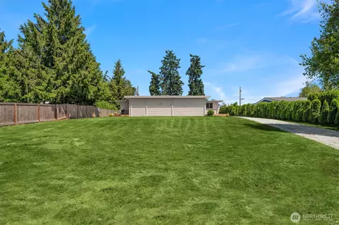 Exterior - 12018 Gibson Rd, Everett, WA 98204 photo 7 of 9