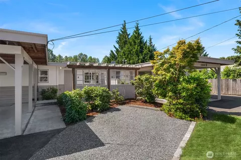 Exterior - 12018 Gibson Rd, Everett, WA 98204 photo 2 of 9