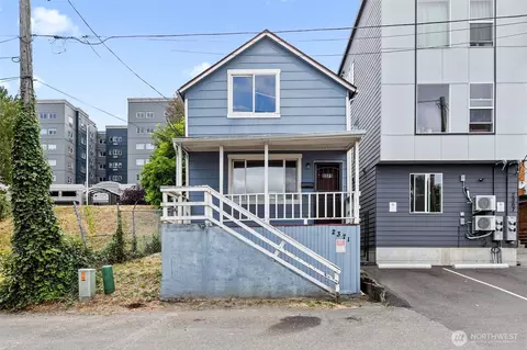 2371 S Yakima Ave, Tacoma, WA 98405
