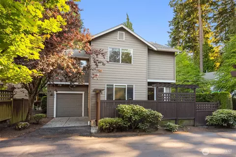 Exterior - 816 148th Pl SE, Mill Creek, WA 98012 photo 3 of 4