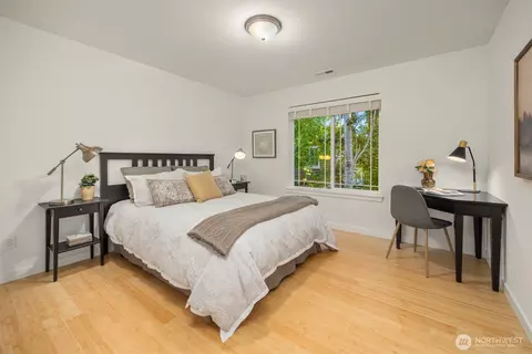 Bedroom - 816 148th Pl SE, Mill Creek, WA 98012 photo 3 of 4
