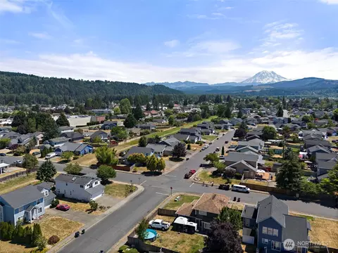 View/Area - 402 Orting Ave NW, Orting, WA 98360 photo 4 of 5