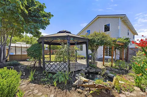 Exterior - 402 Orting Ave NW, Orting, WA 98360 photo 5 of 11