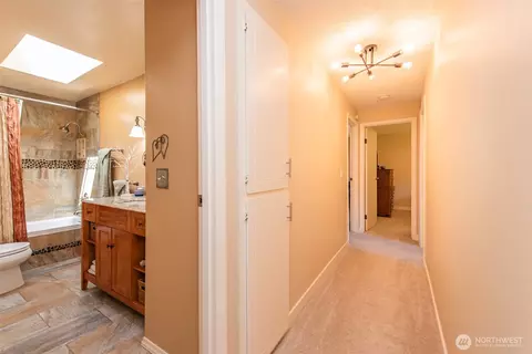 Entry Way - 408 W Eunice St, Sequim, WA 98382 photo 1 of 1