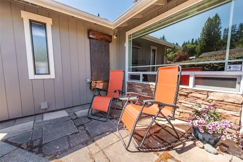 Exterior - 408 W Eunice St, Sequim, WA 98382 photo 5 of 14