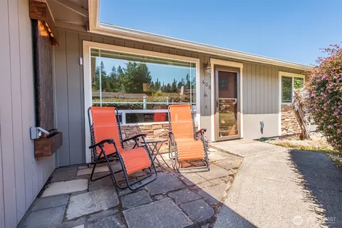 Exterior - 408 W Eunice St, Sequim, WA 98382 photo 6 of 14