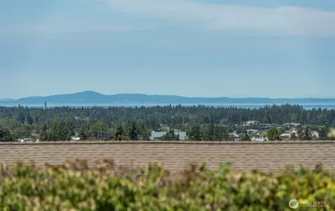 View/Area - 408 W Eunice St, Sequim, WA 98382 photo 2 of 2