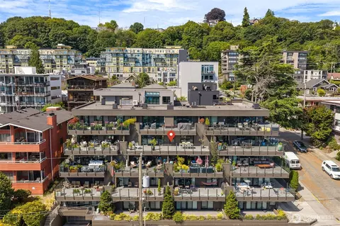 2040 Waverly Pl N #302, Seattle, WA 98109