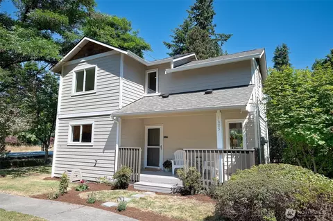 1605 N 183rd St #1, Shoreline, WA 98133
