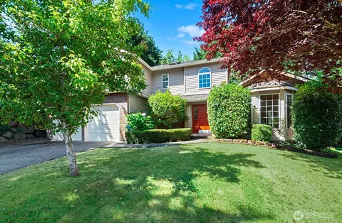 24417 SE 46th St, Issaquah, WA 98029