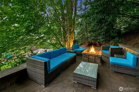 Exterior - 14616 106th Ave NE, Bothell, WA 98011 photo 10 of 10