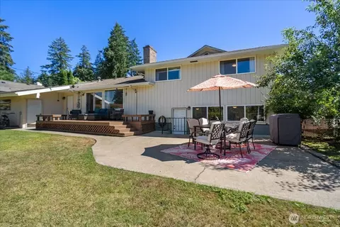 8515 94th St SW, Lakewood, WA 98498