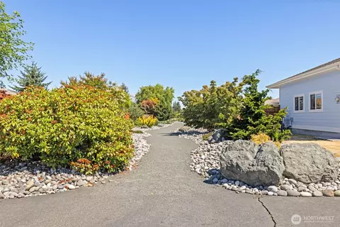 Exterior - 191 Choice Loop, Sequim, WA 98382 photo 4 of 9