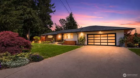 22010 34th Ave S, Seatac, WA 98198