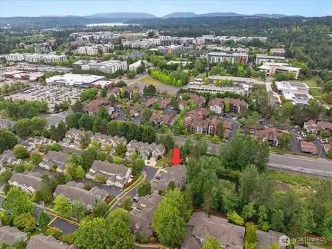 9003 158th Pl NE, Redmond, WA 98052