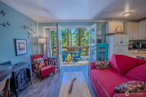 Living - 1179 Rosario Rd, Eastsound, WA 98245 photo 5 of 5