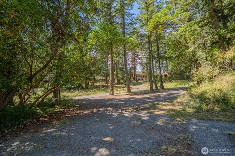 Exterior - 1179 Rosario Rd, Eastsound, WA 98245 photo 12 of 16