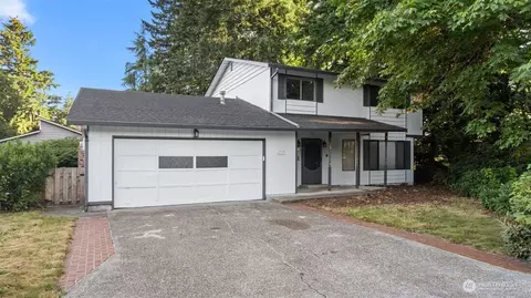 1717 Governor Stevens Ct SE, Olympia, WA 98501