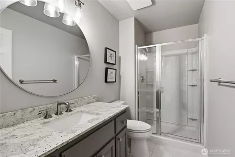 Bath - 3931 221st Pl SE, Bothell, WA 98021 photo 3 of 4
