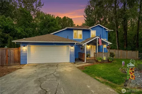 15725 E 88th Avenue Ct E, Puyallup, WA 98375