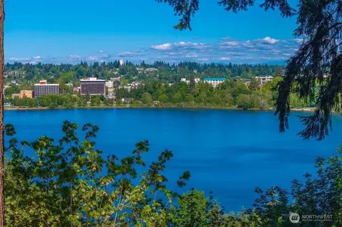 816 Percival St SW, Olympia, WA 98502