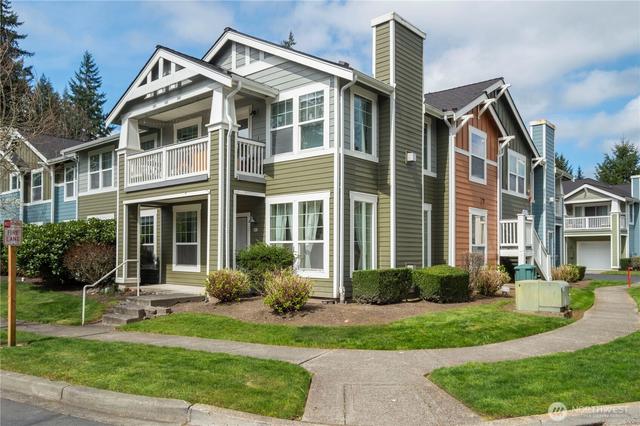 10515 221st Ln NE #102, Redmond, WA 98053