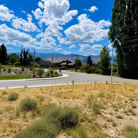 3217 NW Cascade Ave #LOT 29, East Wenatchee, WA 98802