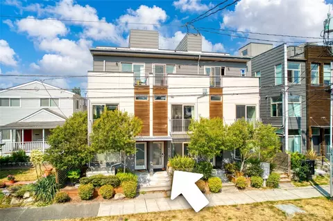 3025 62nd Ave SW, Seattle, WA 98116