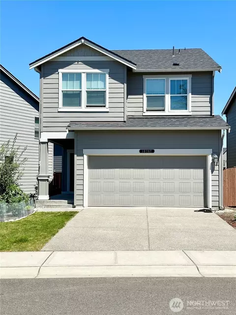 18757 Lipoma Pl E, Puyallup, WA 98374