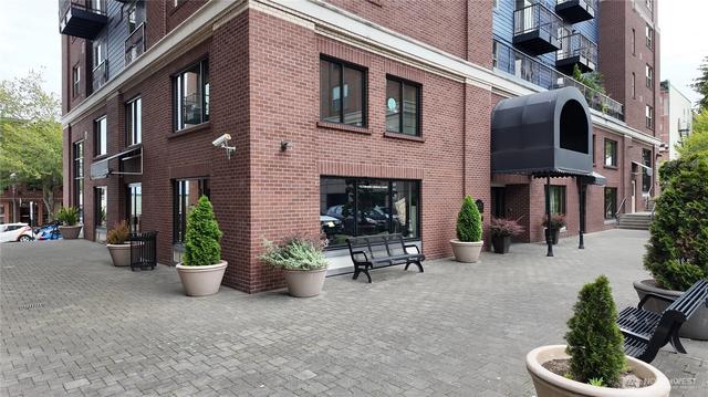 960 Harris Ave #602, Bellingham, WA 98225