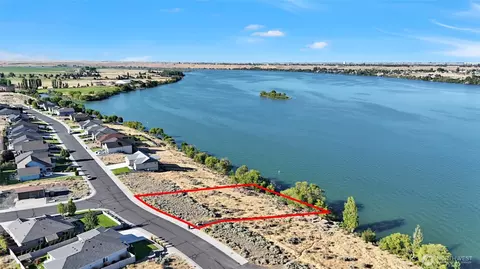 3973 Edwards Rd NE, Moses Lake, WA 98837