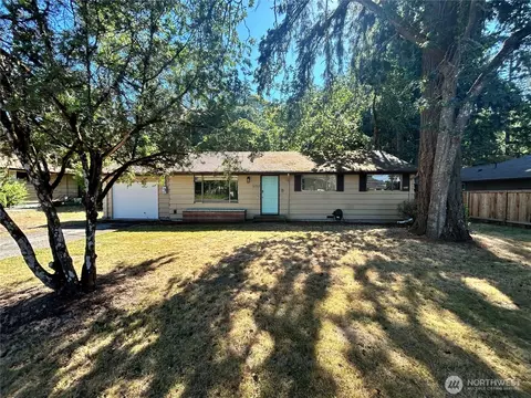11717 83rd Ave SW, Lakewood, WA 98498