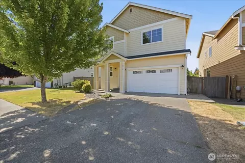 2414 165th St E, Tacoma, WA 98445