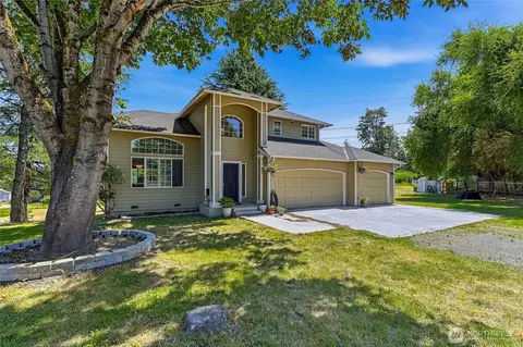 19225 208th Ave SE, Renton, WA 98058