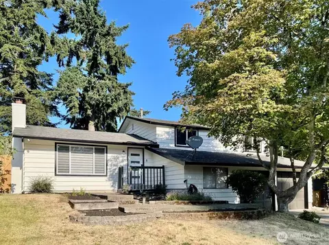 1261 150th Ave SE, Bellevue, WA 98007